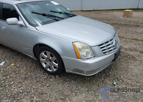 2011 Cadillac Dts Luxury Collection из США, поврежденный, VIN 1G6KD5E66BU123288